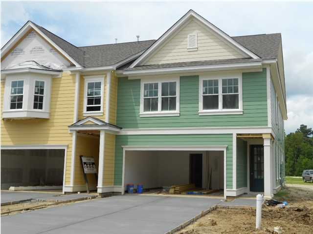 2037 Kings Gate Ln, Mount Pleasant, SC 29466