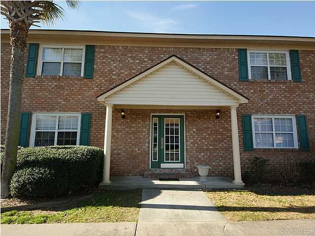 202 Oakmont Ave #D, Ladson, SC 29456