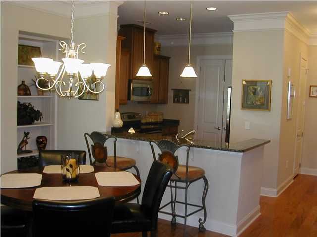 200 River Landing Dr #B304, Charleston, SC 29492