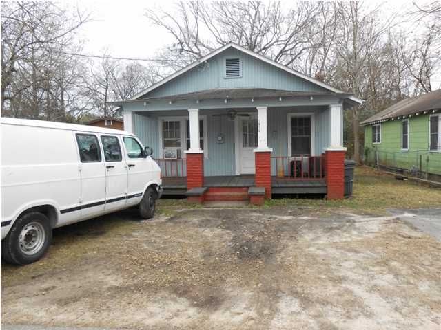 1913 English St, North Charleston, SC 29405