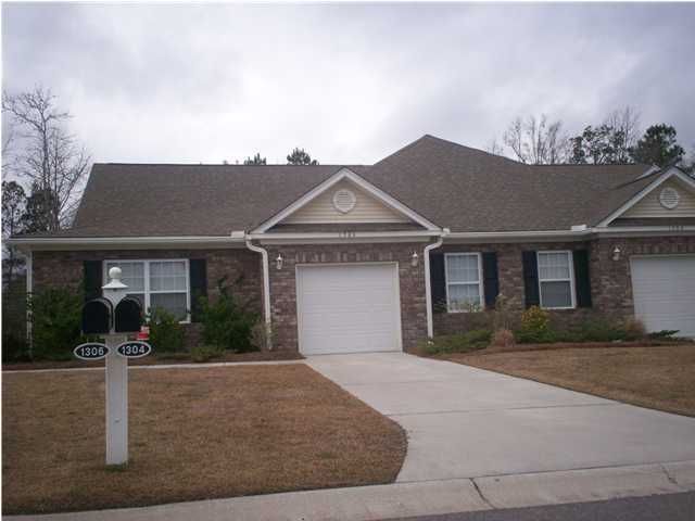 1306 Fenwick Plantation Rd, Johns Island, SC 29455