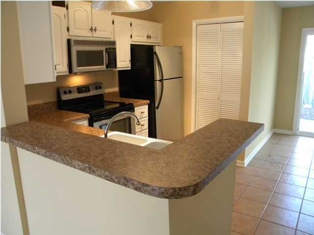 1218 Meadowpark Ln #B, Mount Pleasant, SC 29464