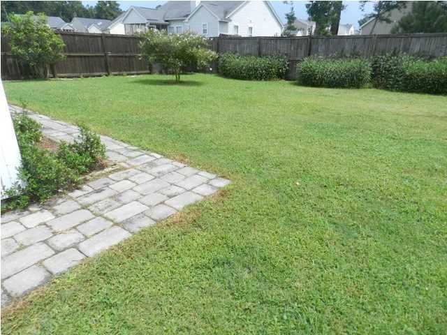 5062 Thornton Dr, Summerville, SC 29485