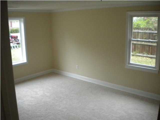 12 Endo Dr, Charleston, SC 29407