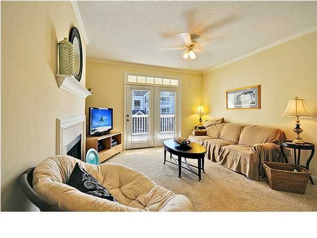 45 Sycamore Ave #221, Charleston, SC 29407
