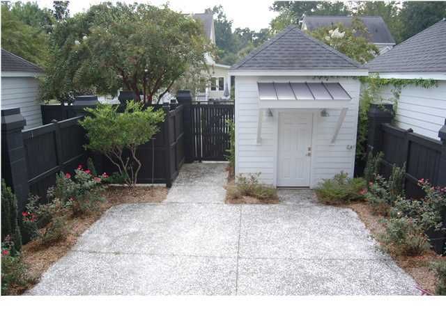 831 Center Park St, Charleston, SC 29492