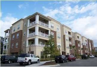 200 River Landing Dr #H204, Charleston, SC 29492