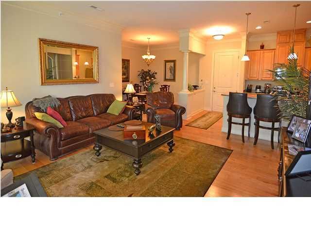 200 River Landing Dr #H308, Charleston, SC 29492