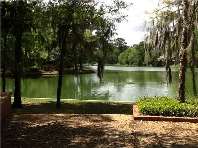 1292 Winchester Dr, Charleston, SC 29407