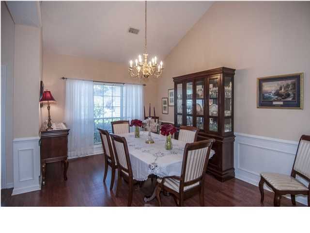 1539 Glen Erin Dr, Mount Pleasant, SC 29464