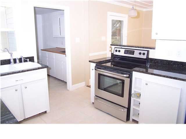2436 Lantern St, Charleston, SC 29414