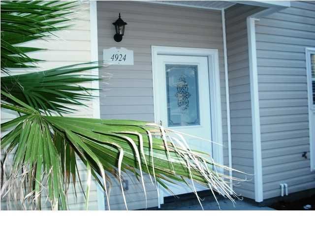 4924 Date Palm Dr, North Charleston, SC 29418
