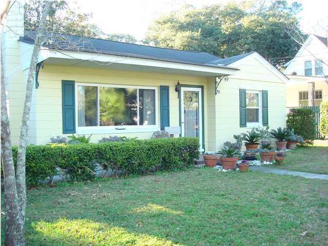1 Peeks Pike Ave, Charleston, SC 29407