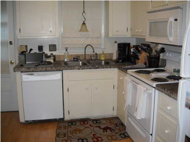 1164 Rosemead Rd, Mount Pleasant, SC 29464