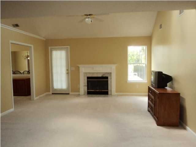 120 Shadowmoss Pky, Charleston, SC 29414
