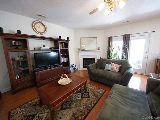 113 Chedburg Dr, Goose Creek, SC 29445
