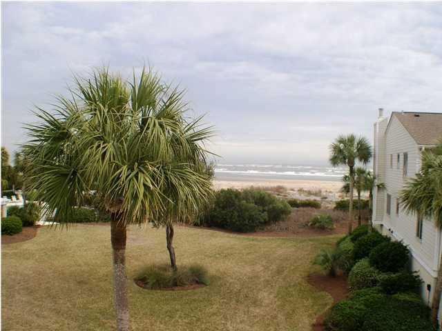 27 Beach Club, Isle Of Palms, SC 29451