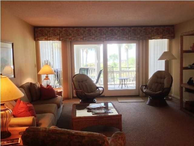 10 Beach Club, Isle Of Palms, SC 29451