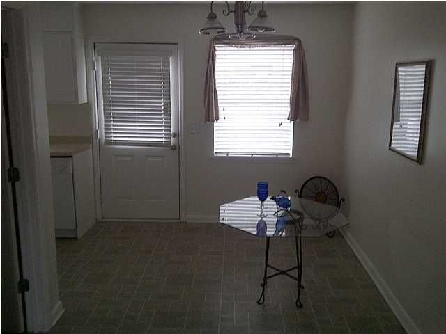 415 Parkdale Dr #13B, Charleston, SC 29414
