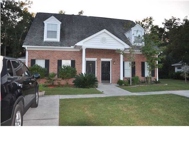 3280 Queensgate Way, Mount Pleasant, SC 29466