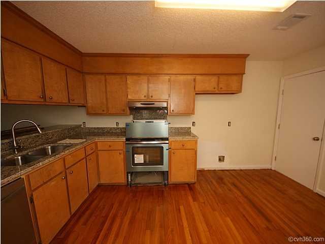 1064 Marsh Court Ln, Mount Pleasant, SC 29464