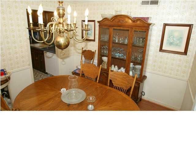 1837 Greenmore Dr, Charleston, SC 29407