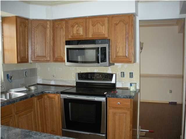110 Challis Ct, Goose Creek, SC 29445
