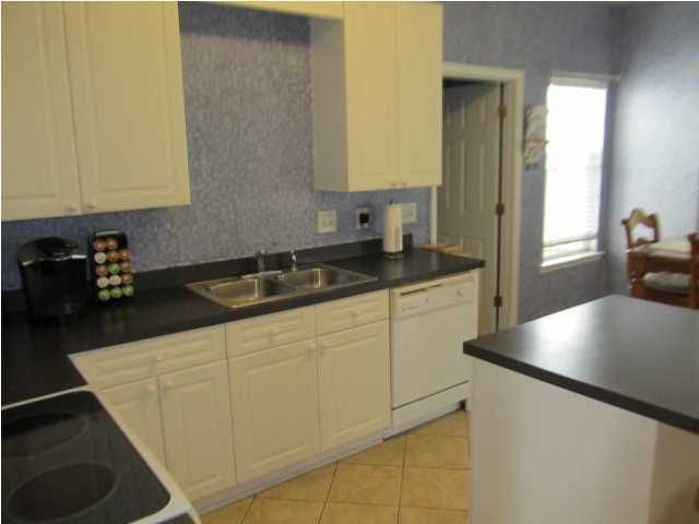 5412 Langston Park Dr, North Charleston, SC 29420