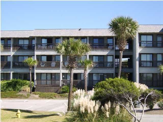 1300 Ocean Blvd #202, Isle Of Palms, SC 29451