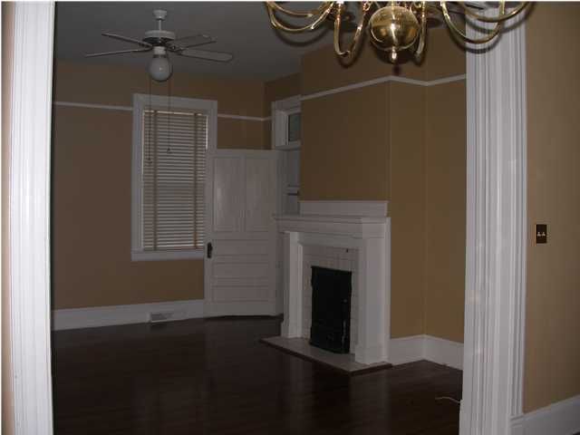 127 Ashley Ave, Charleston, SC 29401