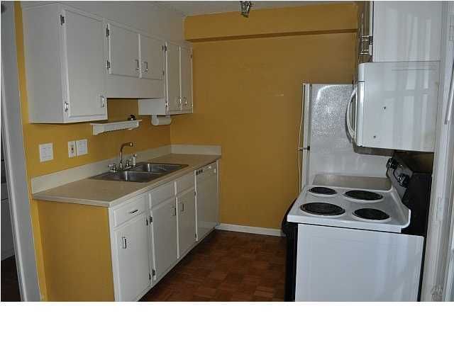 921 Nabors Dr #12, Charleston, SC 29412