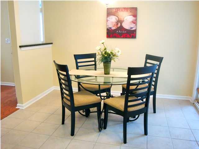 935 N Palmetto St, Summerville, SC 29483