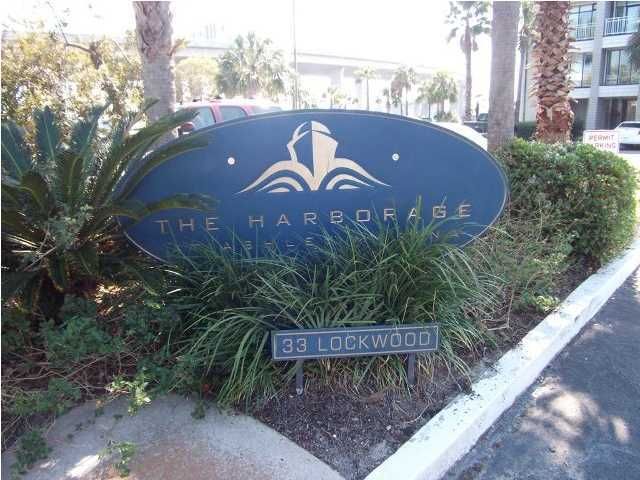 33 Lockwood Dr #T6, Charleston, SC 29401