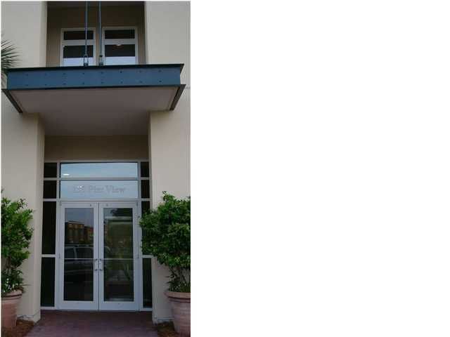 135 Pier View St #408, Charleston, SC 29492
