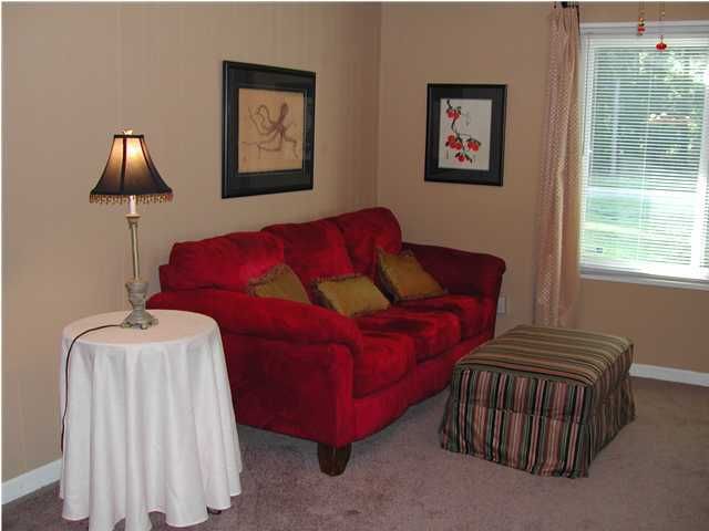 1728 Raoul Wallenberg Blvd, Charleston, SC 29407