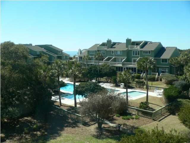 4 Mariners Walk #D, Isle Of Palms, SC 29451