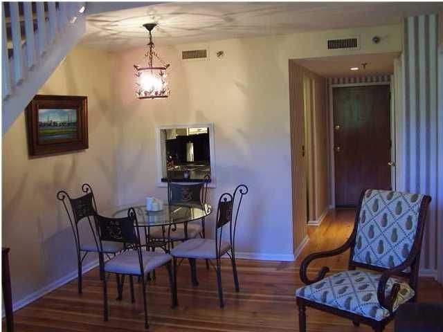 3 Queen St #305, Charleston, SC 29401