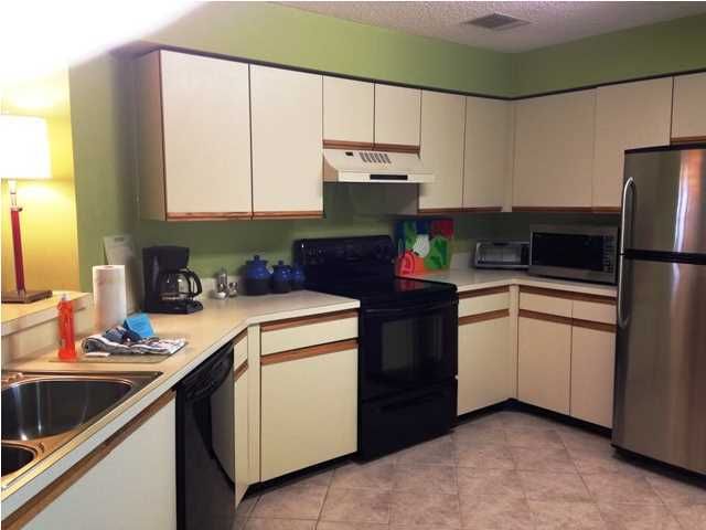 407 Summerhouse #407, Isle Of Palms, SC 29451