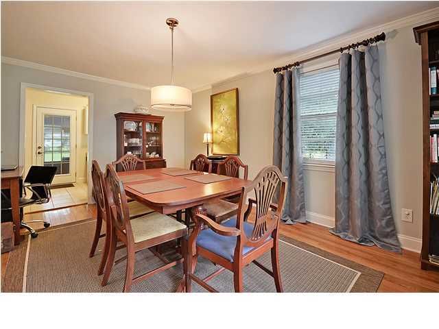 1526 Sutton St, Charleston, SC 29412