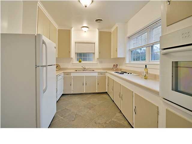 611 Wateree Dr, Charleston, SC 29407