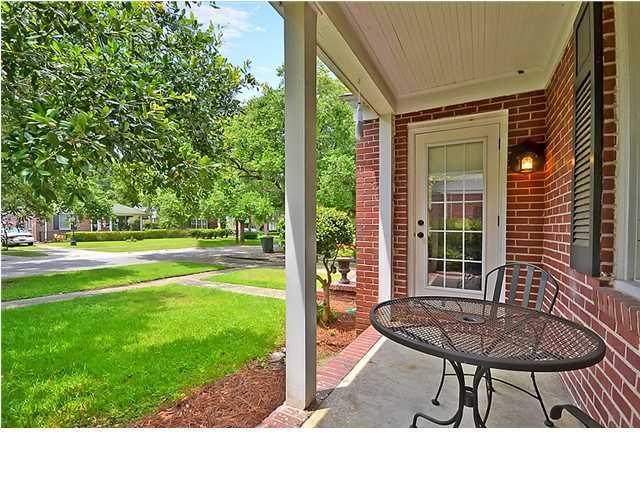 22 Lyttleton St, Charleston, SC 29407