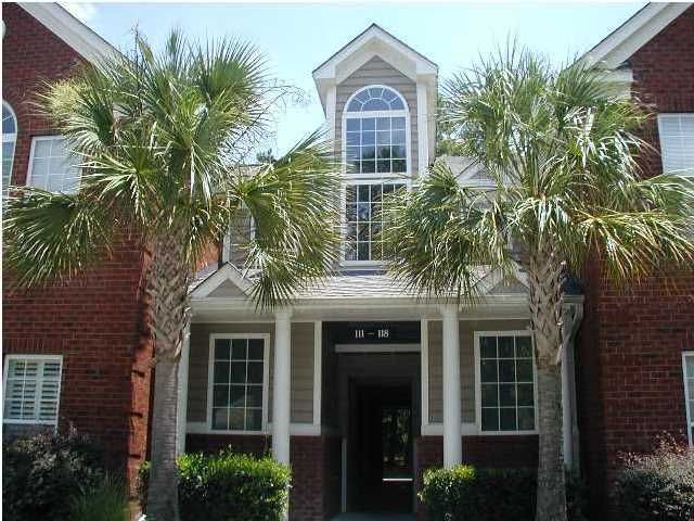 113 Golfview Ln, Summerville, SC 29485