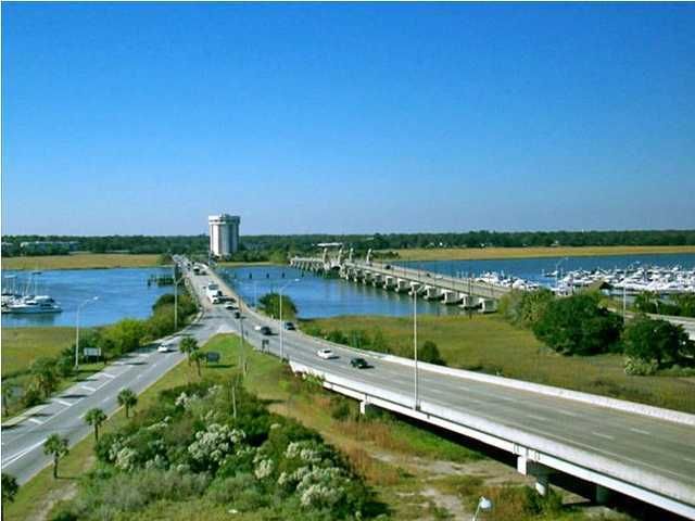 150 Bee St #713, Charleston, SC 29401