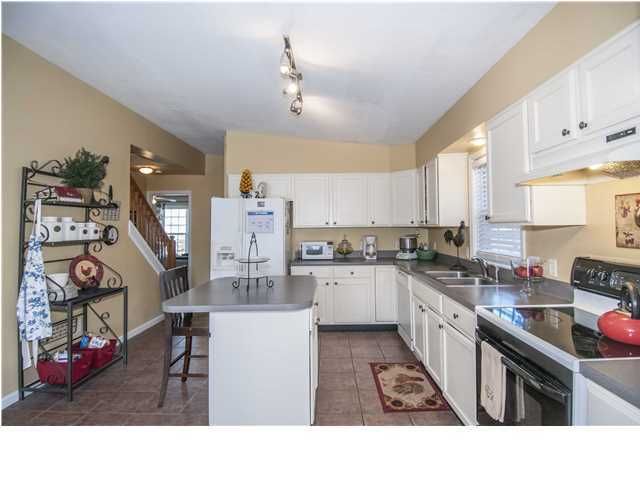 1611 Wigeon Ln, Charleston, SC 29412