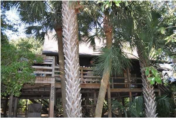 2862 Middle St, Sullivans Island, SC 29482