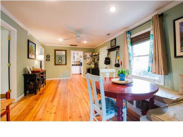 1105 Simmons St, Mount Pleasant, SC 29464