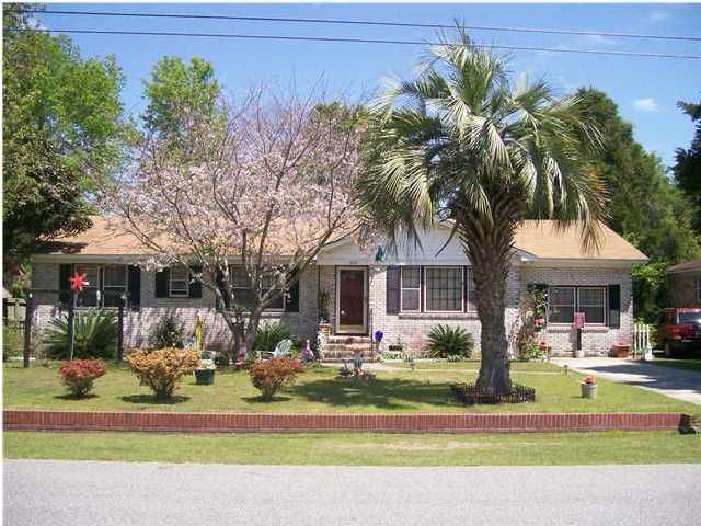 4628 Glenn St, North Charleston, SC 29405