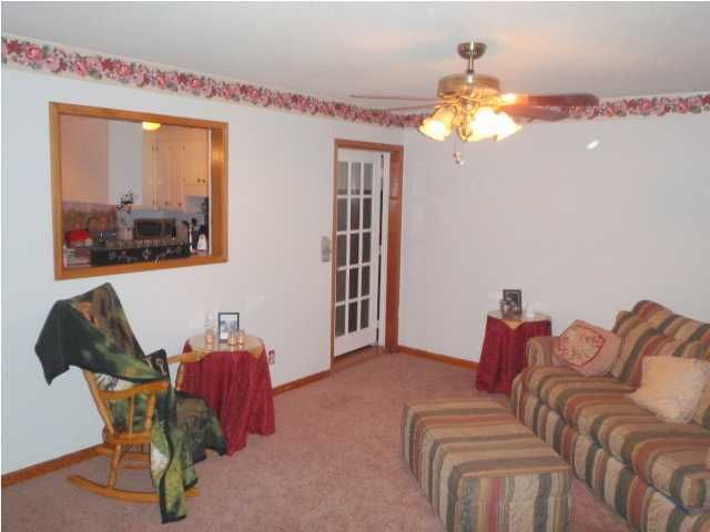 4628 Glenn St, North Charleston, SC 29405