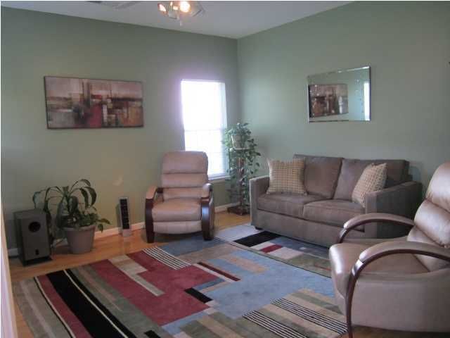 109 Applebee Ct, Goose Creek, SC 29445