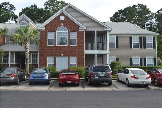 1352 Hopton Cir, Mount Pleasant, SC 29466
